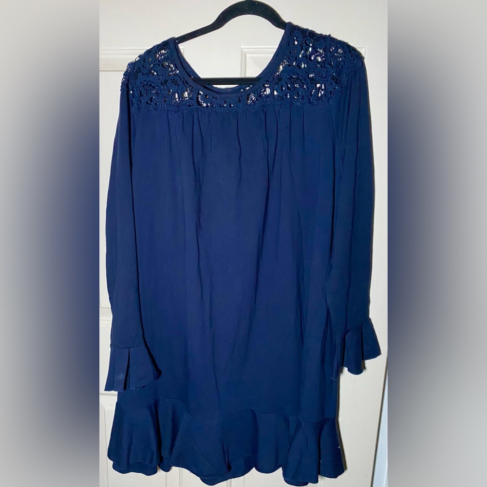 Crown and Ivy Navy Dress with top lace Long Sleeve.